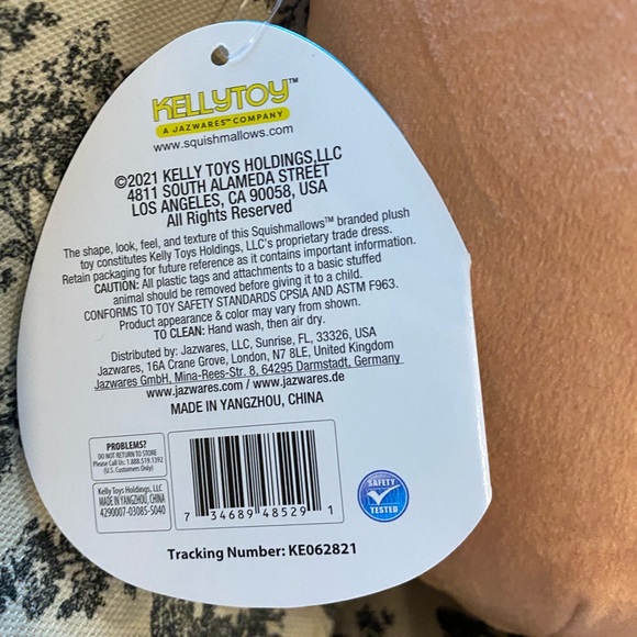 Squishmallow Fresa the Poptart - Picture 4 of 5